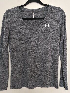 Under Armour HeatGear Women’s Gray Space Dye Long Sleeve Athletic Top XS